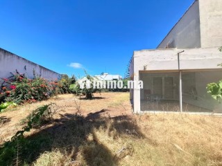 super-terrain-de-1130m2-vue-sur-mer-a-ain-diab