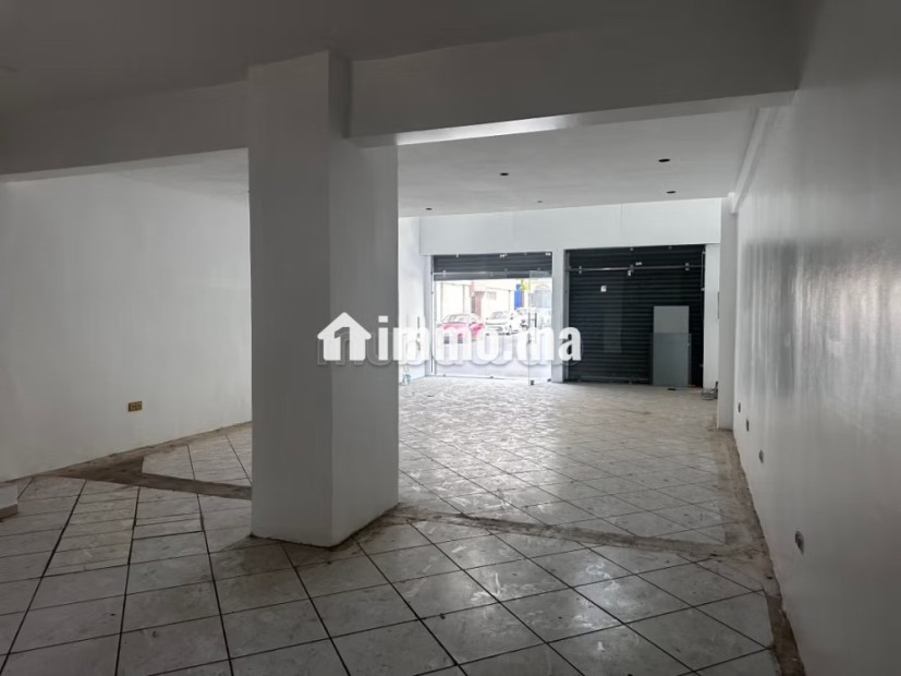 Magasin à louer – Quartier CIL deux rideau - Location Immobilier - Casablanca - photo 2