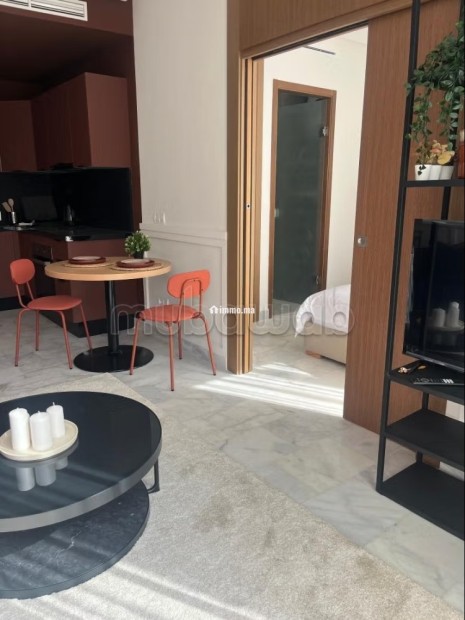 Luxueux studio meublé et équipé à CFC à 2 min à pieds du cafc et à 5 min en voiture de l autoroute - Location Immobilier - Casablanca - photo 3