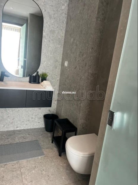 Luxueux studio meublé et équipé à CFC à 2 min à pieds du cafc et à 5 min en voiture de l autoroute - Location Immobilier - Casablanca - photo 6