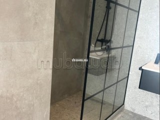 Luxueux studio meublé et équipé à CFC à 2 min à pieds du cafc et à 5 min en voiture de l autoroute - Appartement à louer - Casablanca