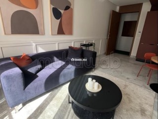 Luxueux studio meublé et équipé à CFC à 2 min à pieds du cafc et à 5 min en voiture de l autoroute - Appartement à louer - Casablanca