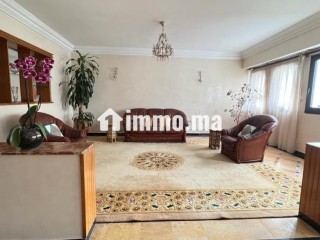 Appartement 3 chambres 220 m2 sur Bd Oum Rabii Oul - Appartement à vendre - Casablanca
