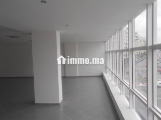 plateaux-de-bureaux-a-louer-de-75m2-a-159m2
