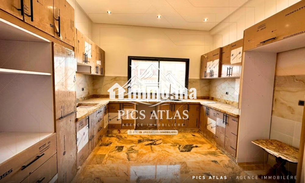 Villa 6 Chambres avec Jardin & Piscine – Hay Targa - Vente Immobilier - Marrakech - photo 8