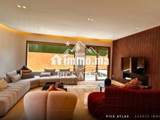 Villa de Prestige à Vendre, 6 Chambres, Route de Casablanca - Villa à vendre - Marrakech