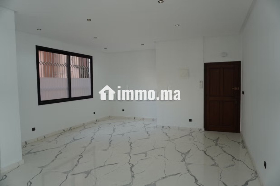 Bureau refait à neuf à vendre 54 m² BD Zerktouni - Vente Immobilier - Casablanca - photo 8