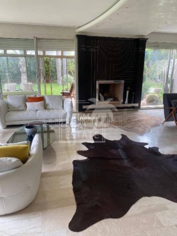 a-louer-somptueuse-villa-moderne-a-bouskoura-casablanca-big-1