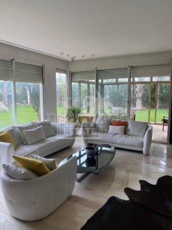 a-louer-somptueuse-villa-moderne-a-bouskoura-casablanca-big-7