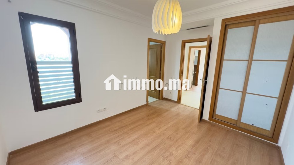 À vendre – Superbe duplex de 286 m² avec terrasses et piscine collective - Vente Immobilier - Marrakech - photo 8