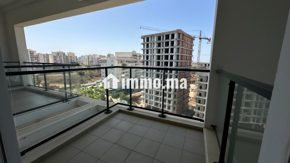 Louez cet appartement à Riyad. 4 pièces. Climatisation et piscine - Location Immobilier - Rabat - photo 2