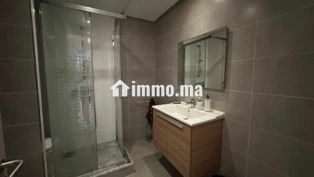 Louez cet appartement à Riyad. 4 pièces. Climatisation et piscine - Location Immobilier - Rabat - photo 6