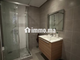 Louez cet appartement à Riyad. 4 pièces. Climatisation et piscine - Appartement à louer - Rabat