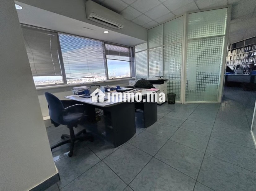 Bureau 181 m² à louer, Espace Porte d'Anfa - Location Immobilier - Casablanca - photo 4