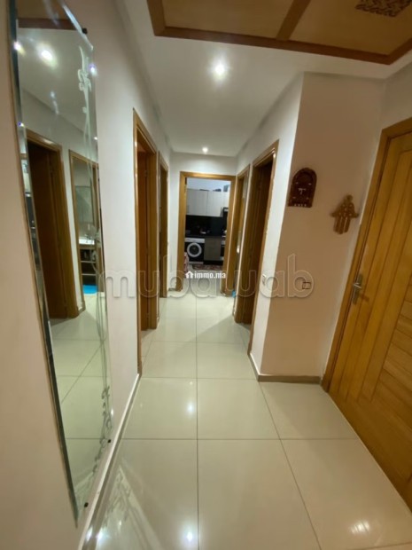 Très bel appartement en location à El Mansouria. 2 belles chambres. Porte blindée et résidence sécurisée - Location Immobilier - El Mansouria - photo 1