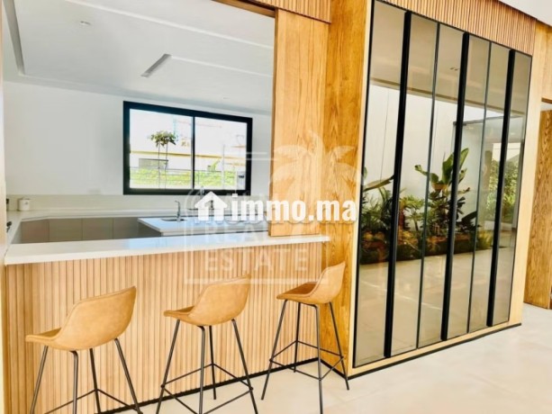 luxe-plein-pied-a-vendre-sur-la-route-de-lourika-big-6