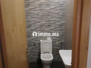 Magasin commercial à vendre 140m² a gzenaya - Local commercial à vendre - Tanger