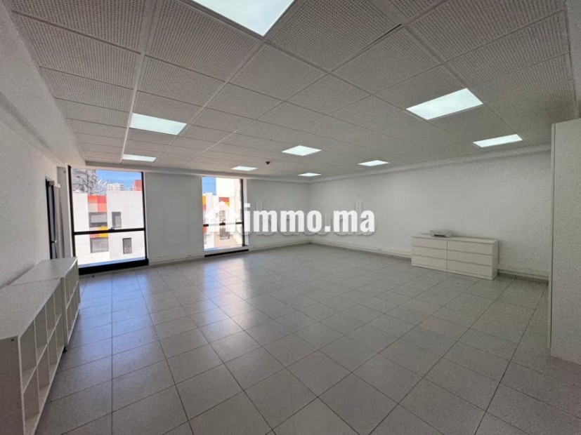 Bureau CFC 74m2 Parking 15m2 - Location Immobilier - Casablanca - photo 1
