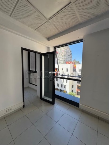 Bureau CFC 74m2 Parking 15m2 - Location Immobilier - Casablanca - photo 7