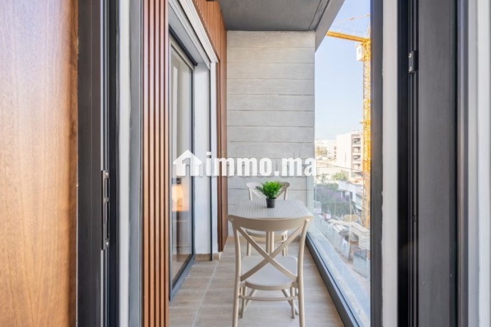 classy-apartment-32-big-12