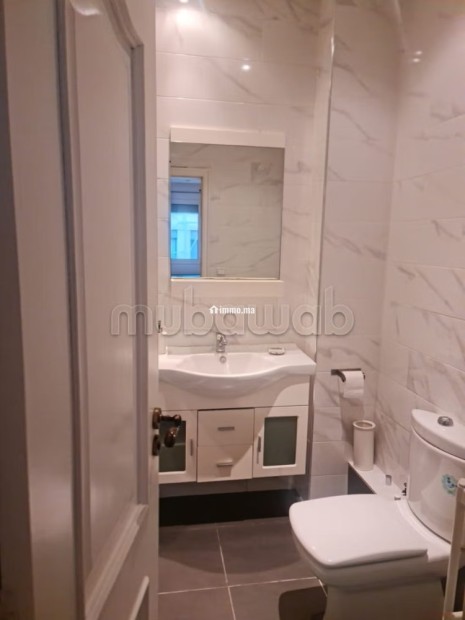 Louez cet appartement à Gauthier. Surface totale 130 m². Meublé - Location Immobilier - Casablanca - photo 4
