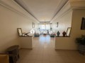 Bon emplacement grand apprt chambres spacieuses - miniature 1
