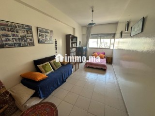 Bon emplacement grand apprt chambres spacieuses - Appartement à vendre - Casablanca