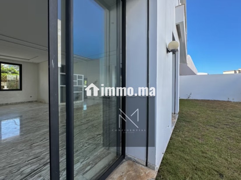 Villa à Louer Dar Bouazza Moderne 4 Ch et jardin - Location Immobilier - Dar Bouazza - photo 8