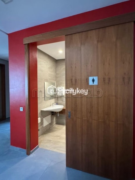 Bureau de 530 m² à Rabat - Location Immobilier - Rabat - photo 5