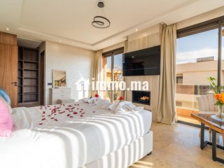 Maison de luxe à louer à Route de l'Ourika. 5 belles chambres. Tout confort avec cheminée et climatisation - Maison à vendre - Marrakech