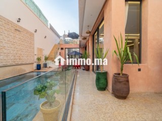 Maison de luxe à louer à Route de l'Ourika. 5 belles chambres. Tout confort avec cheminée et climatisation - Maison à vendre - Marrakech