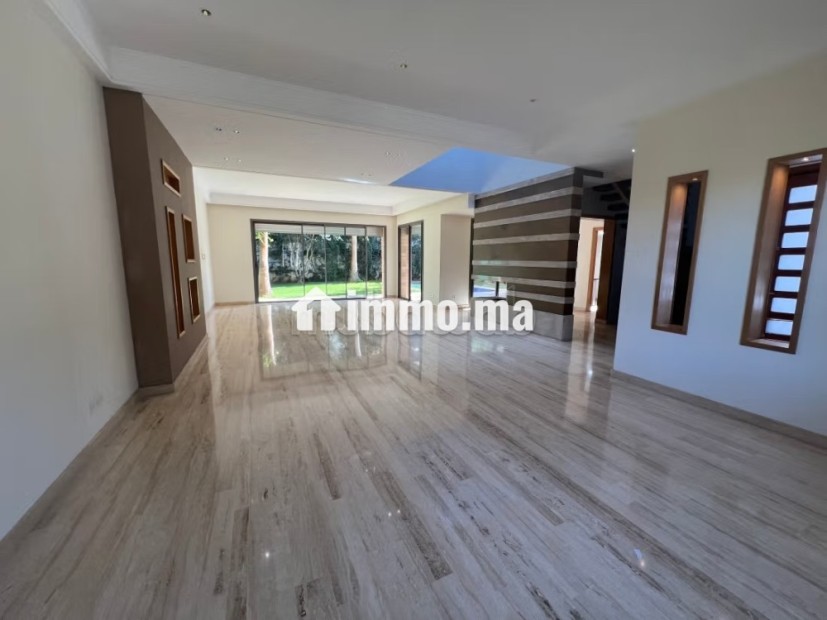 Location villa de haut standing à Californie. 5 pièces. Concierge et piscine - Location Immobilier - Casablanca - photo 3