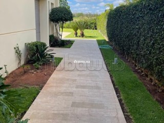 Location villa de haut standing à Ville Verte. 5 pièces. Double vitrage et porte blindée - Villa à louer - Bouskoura