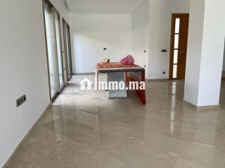 Location villa de haut standing à Ville Verte. 5 pièces. Double vitrage et porte blindée - Villa à louer - Bouskoura