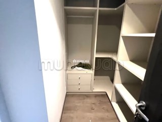 Appartement en location à Ain Diab. Surface de 200 m². Service de concierge et climatisation - Appartement à louer - Casablanca