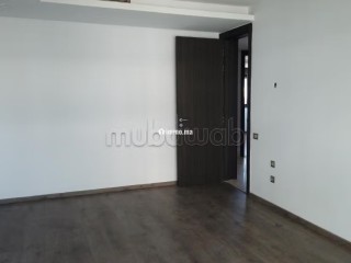 Appartement en location à Ain Diab. Surface de 200 m². Service de concierge et climatisation - Appartement à louer - Casablanca