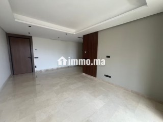 Appartement sans vis à vis en étage élevé au cfc - Appartement à louer - Casablanca