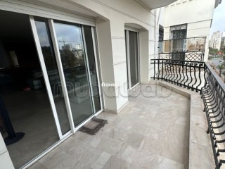 Appartement sans vis à vis avec grand balcon - Appartement à vendre - Casablanca
