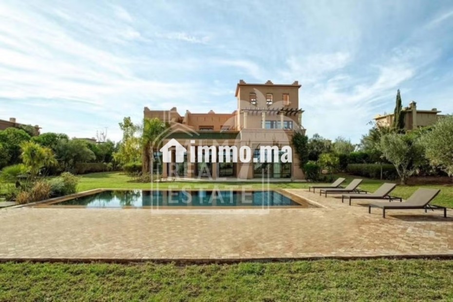 A vendre. Magnifique villa front golf sur la route damezmiz - Vente Immobilier - Marrakech - photo 3