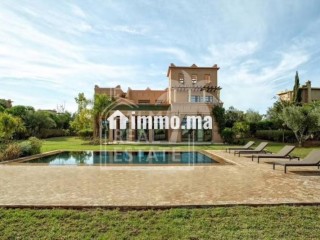 A vendre. Magnifique villa front golf sur la route damezmiz - Villa à vendre - Marrakech