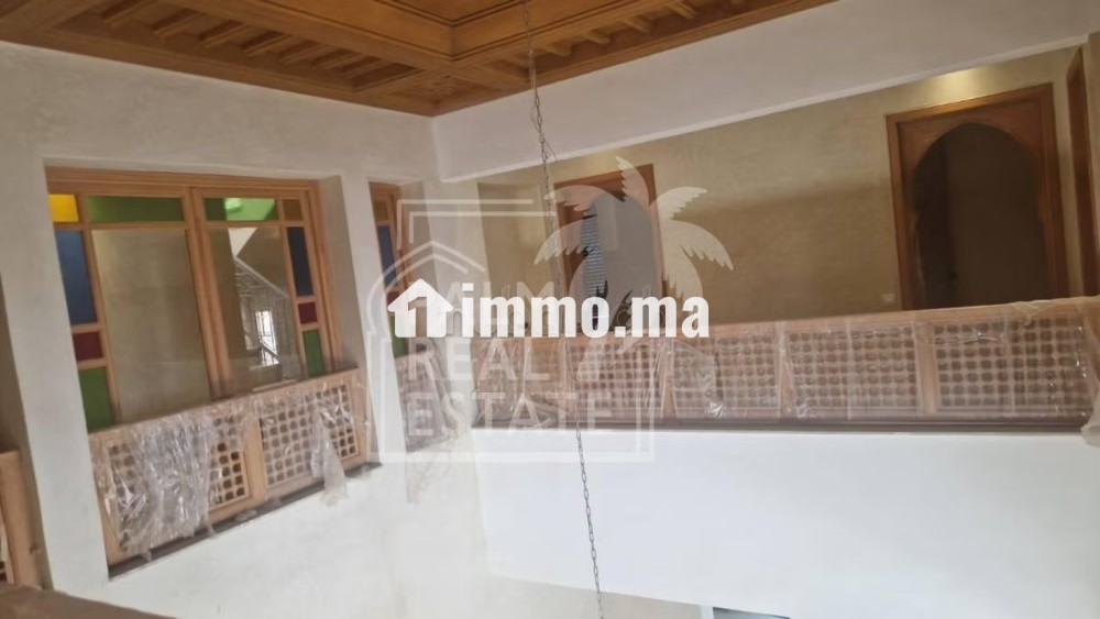Villa a vendre sur la route damezmiz avec 6 suites - Vente Immobilier - Marrakech - photo 8