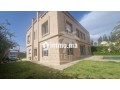Villa a vendre sur la route damezmiz avec 6 suites - miniature 1
