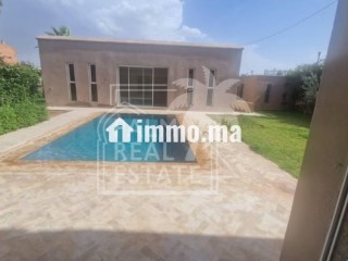 Villa a vendre sur la route damezmiz avec 6 suites - Villa à vendre - Marrakech