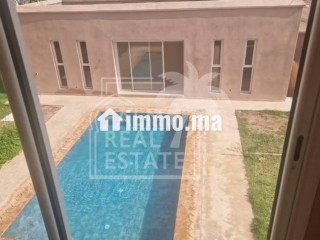 Villa a vendre sur la route damezmiz avec 6 suites - Villa à vendre - Marrakech