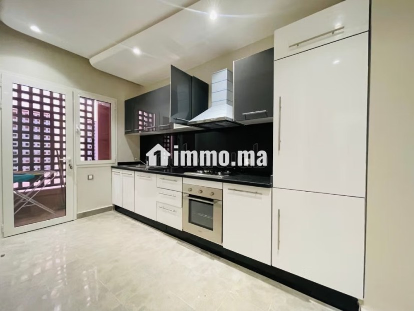 Bel appartement moderne en location longue durée à Agdal - Location Immobilier - Marrakech - photo 3