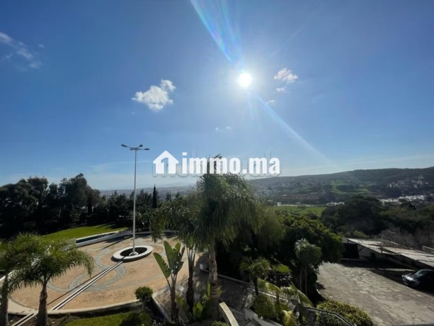 villa-avec-piscine-sur-3-etages-big-12