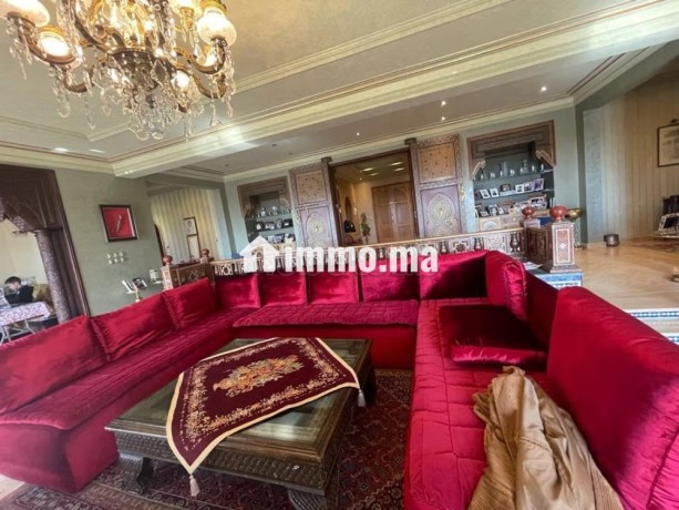 villa-avec-piscine-sur-3-etages-big-15