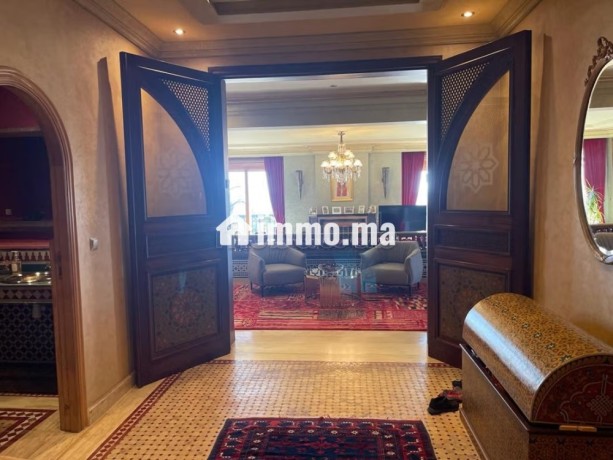 villa-avec-piscine-sur-3-etages-big-1