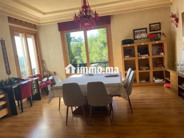 villa-avec-piscine-sur-3-etages-big-19