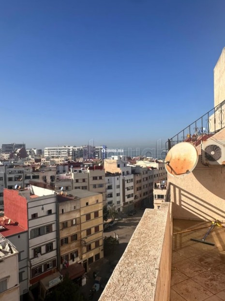 Charmant studio avec terrasse vue mer inspirante - Location Immobilier - Casablanca - photo 3